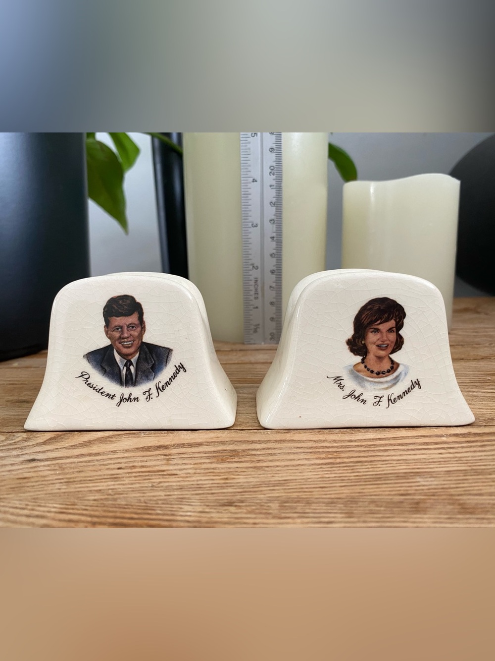 Vtg JFK & Jackie Kennedy Ceramic Salt Pepper Shakers ~ Presidential Americana